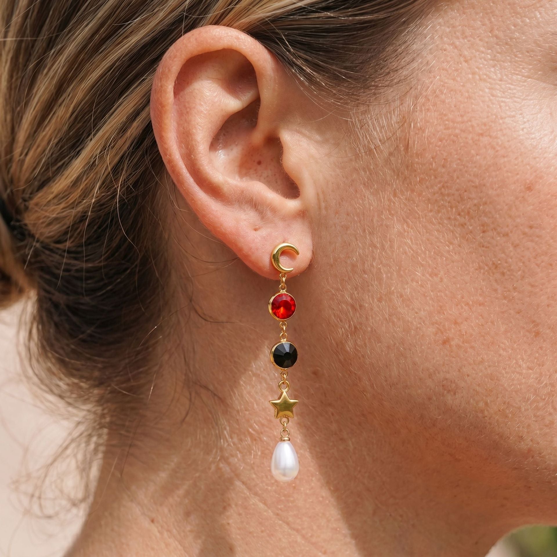Exaggerated Sun Earrings For Unisex Featuring Tassel Craft In Titanium Steel With Zircon Inlay