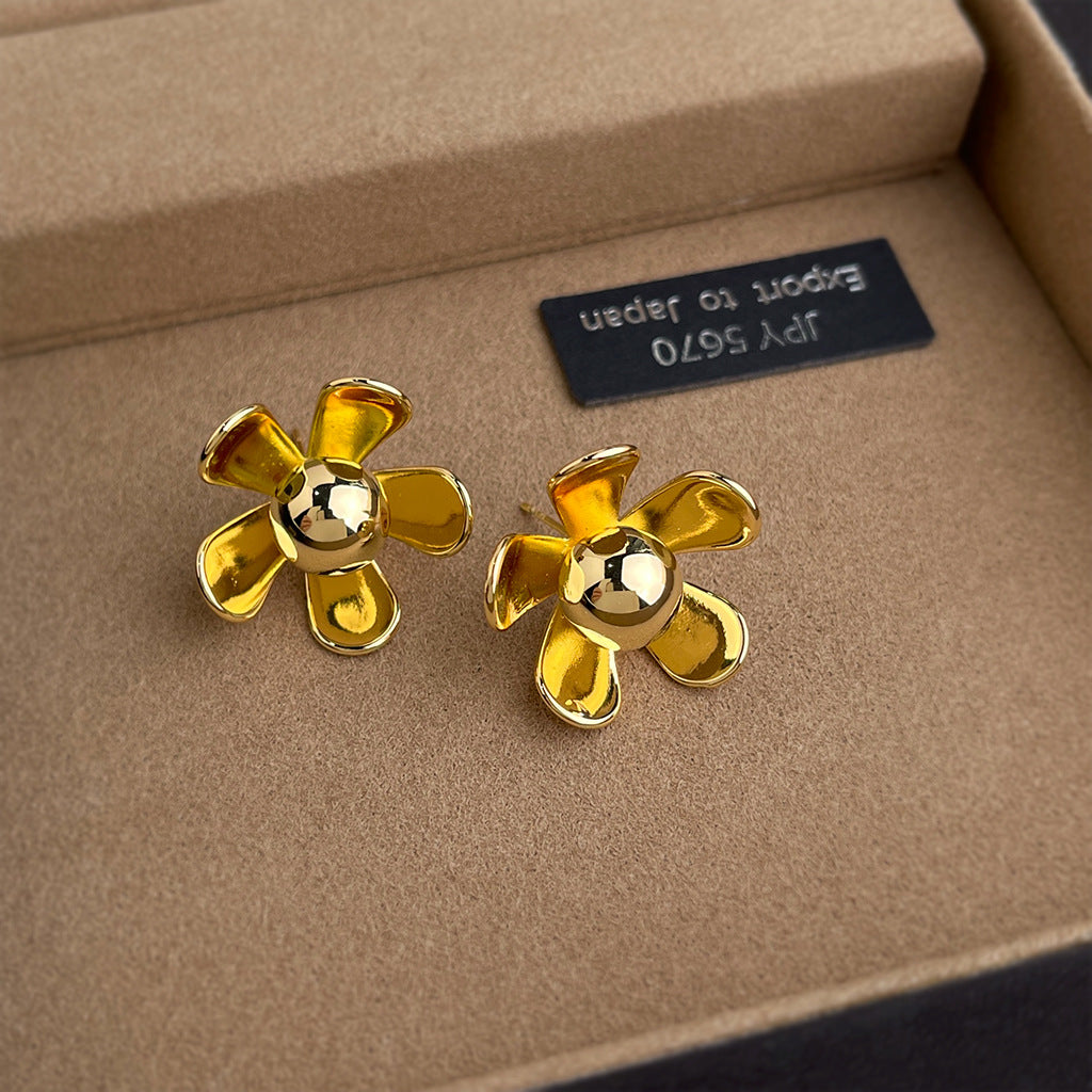 Geometric Copper Earrings For Women Featuring Exaggerated Style In Gold