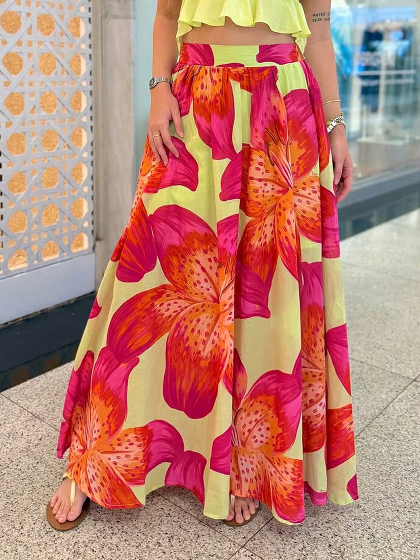 Casual Flowers Pattern Slim Skirt In Polyester Featuring Printing For Spring