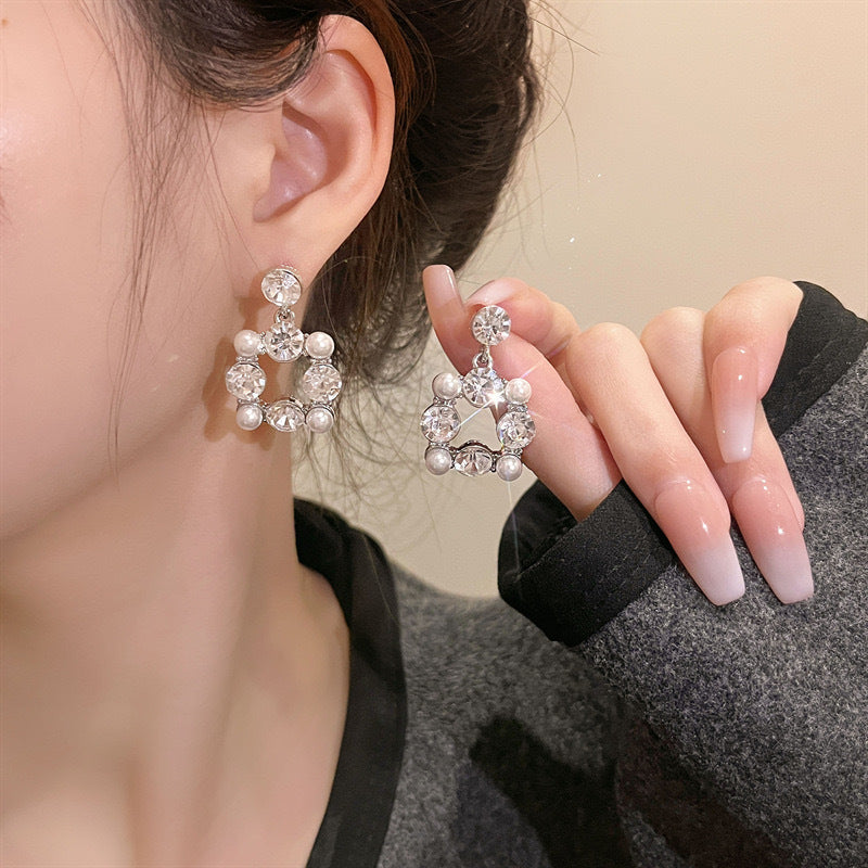 Geometric Earrings For Women Featuring Silver Plated Alloy With Zinc Alloy Ear Pins