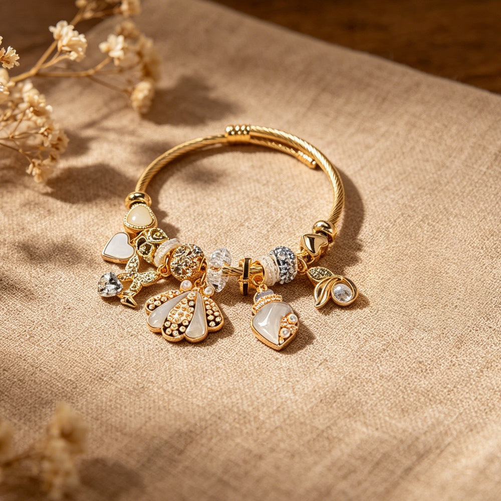 Ocean Pattern Cartoon Style Unisex Bangle Bracelet With Gold Beading And Zinc Alloy Pendant