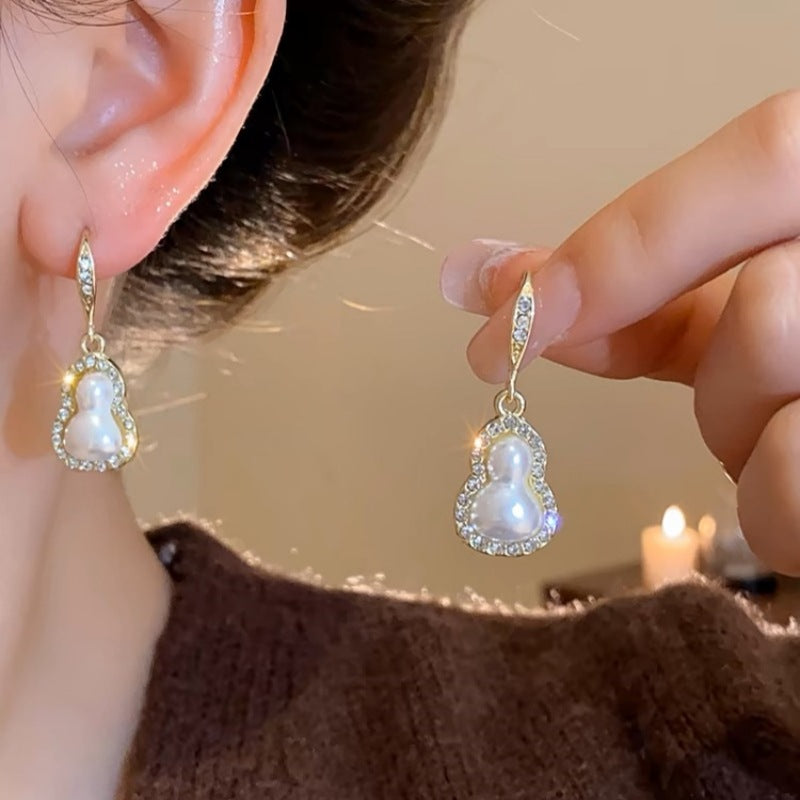 Heart Shape Baroque Style Earrings For Women Featuring Baroque Pearl Inlay And 304 Stainless Steel Posts
