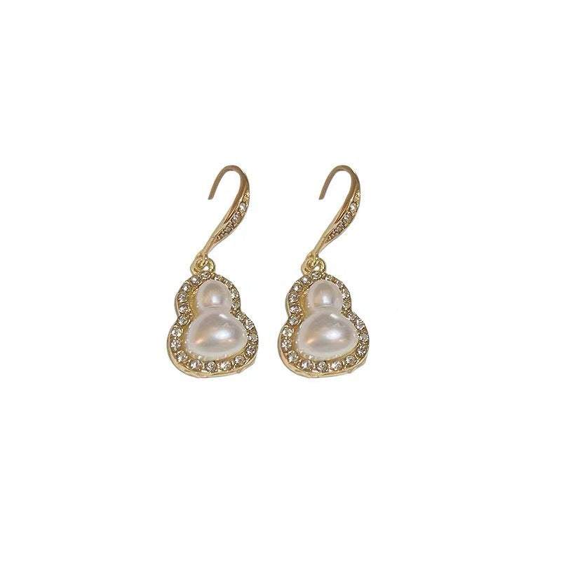 Heart Shape Baroque Style Earrings For Women Featuring Baroque Pearl Inlay And 304 Stainless Steel Posts