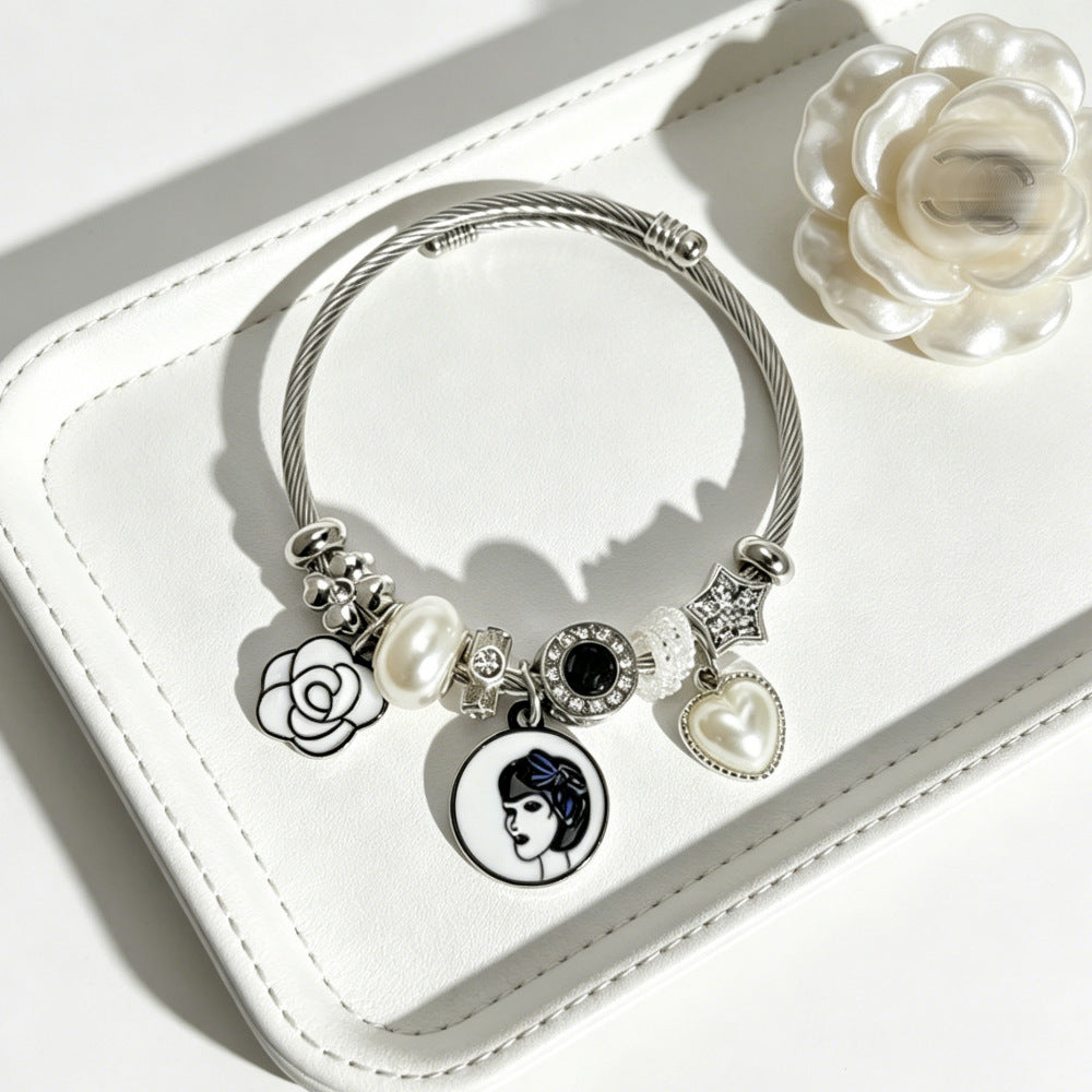 Cute Bow Tie Beaded Bracelet For Women In 201 Stainless Steel With Rhinestone Inlay