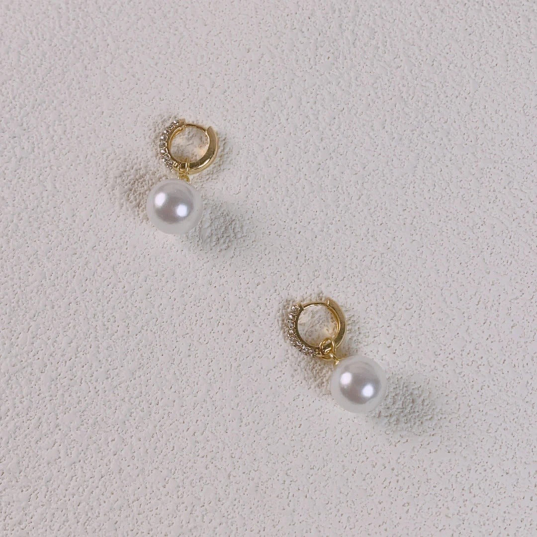 Heart Shape Earrings For Women In New Style Featuring White Zircon With Bezel Setting In Zinc Alloy