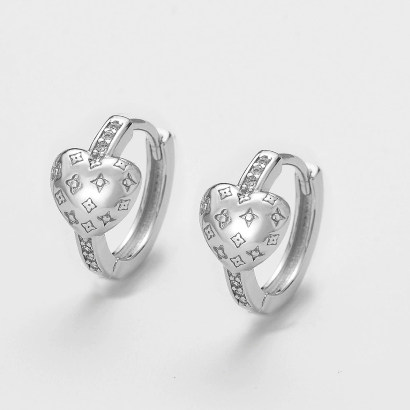 Heart Shape Stud Earrings For Women Featuring Copper Posts With Electroplated Gold And Zircon Inlay