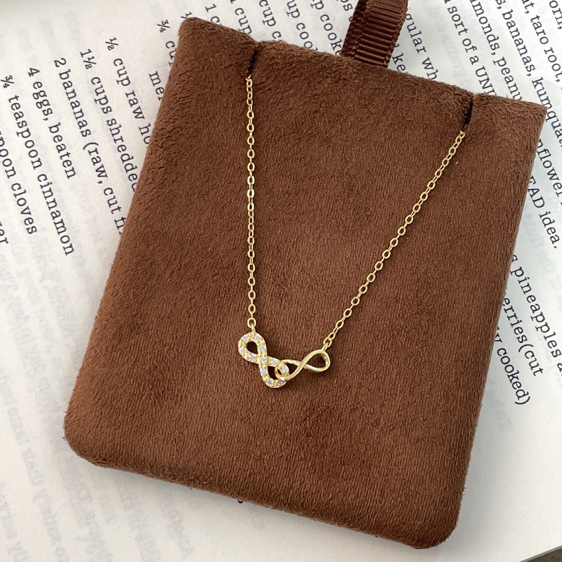 Infinity Necklace For Women In 925 Sterling Silver With Zircon Inlay And Silver Cable Chain