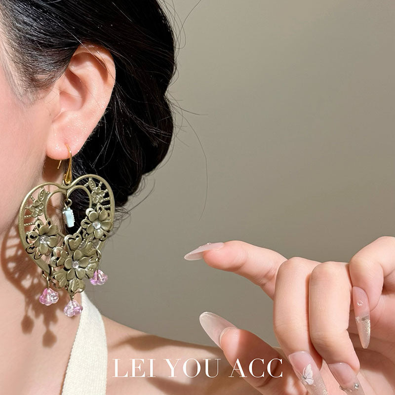 Heart Shape Tassel Earrings For Women In Bronze Zinc Alloy Featuring Sweet Style