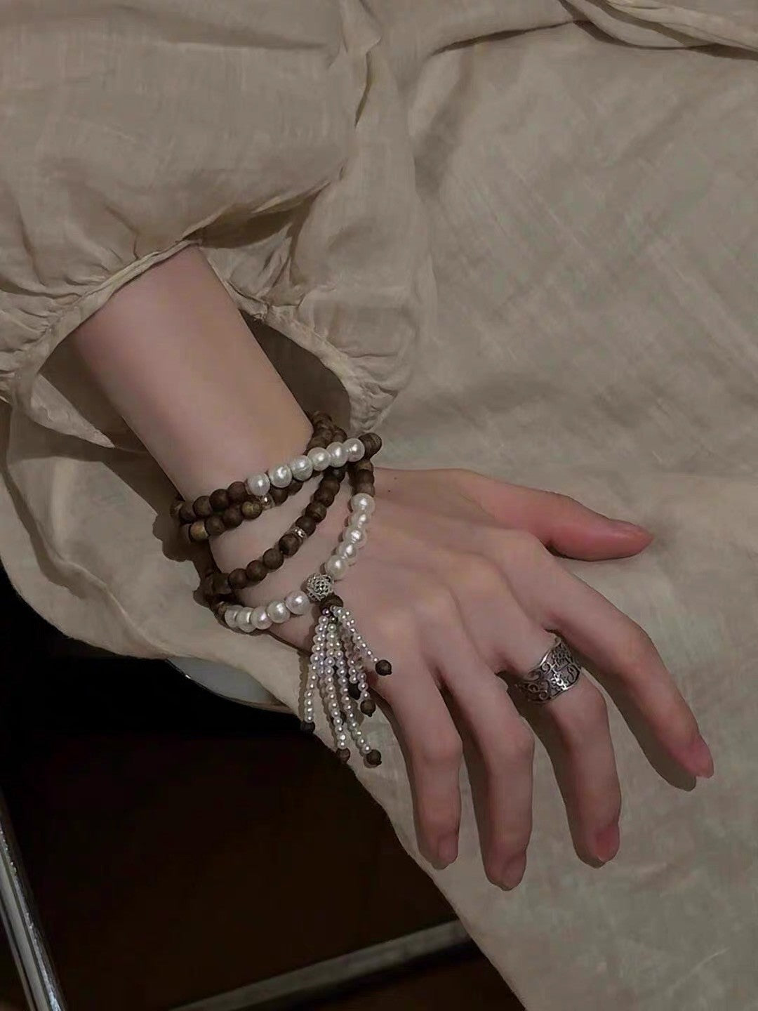 Beaded Flowers Alloy Bracelets With Rope Chain Material, Unisex Design For Stylish Wear