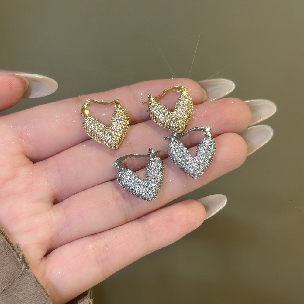 Heart Shape Stud Earrings For Women In Copper With Real Gold Plating And Rhinestone Inlay, Featuring 925 Sterling Silver Posts