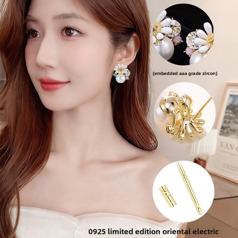 Daisy Enamel Stud Earrings For Women With Copper Base And Zircon Inlay, Featuring 925 Sterling Silver Posts