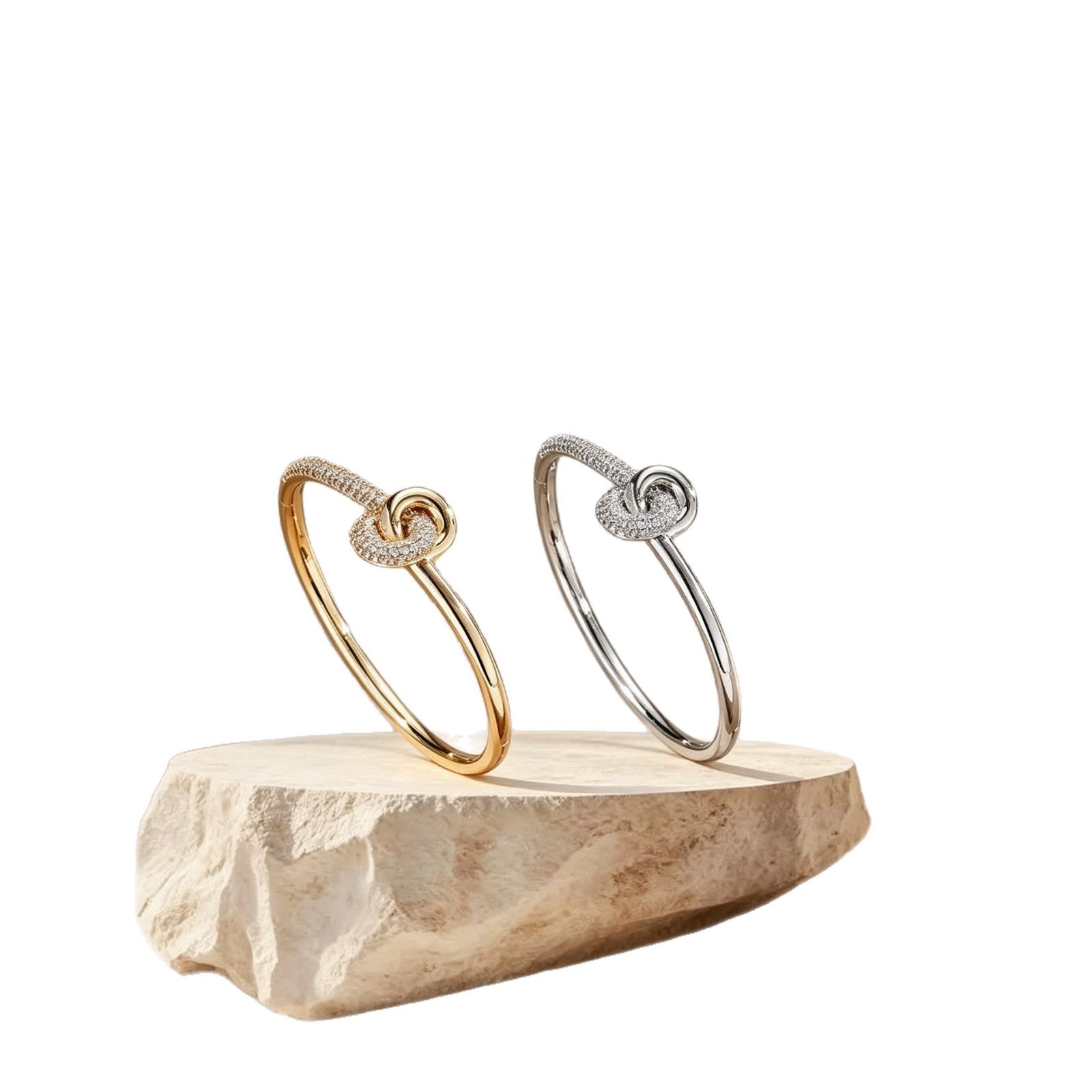 Luxurious Knot Bangle For Women In Electroplated Copper With Zircon Inlay