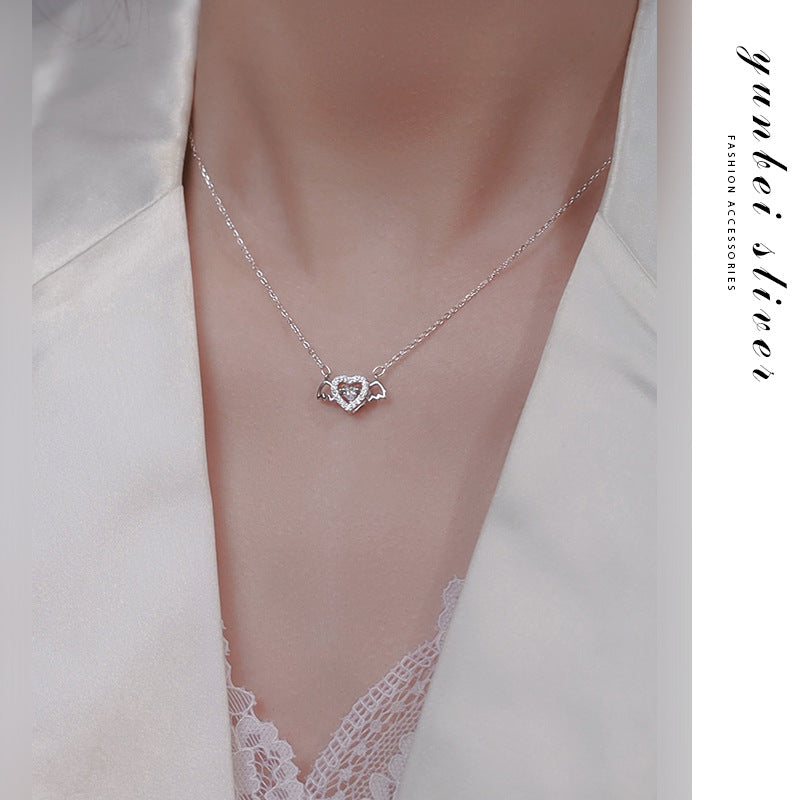 Heart Shape Silver Necklace For Women In Simple Style, Platinum Plated Copper With Cable Chain