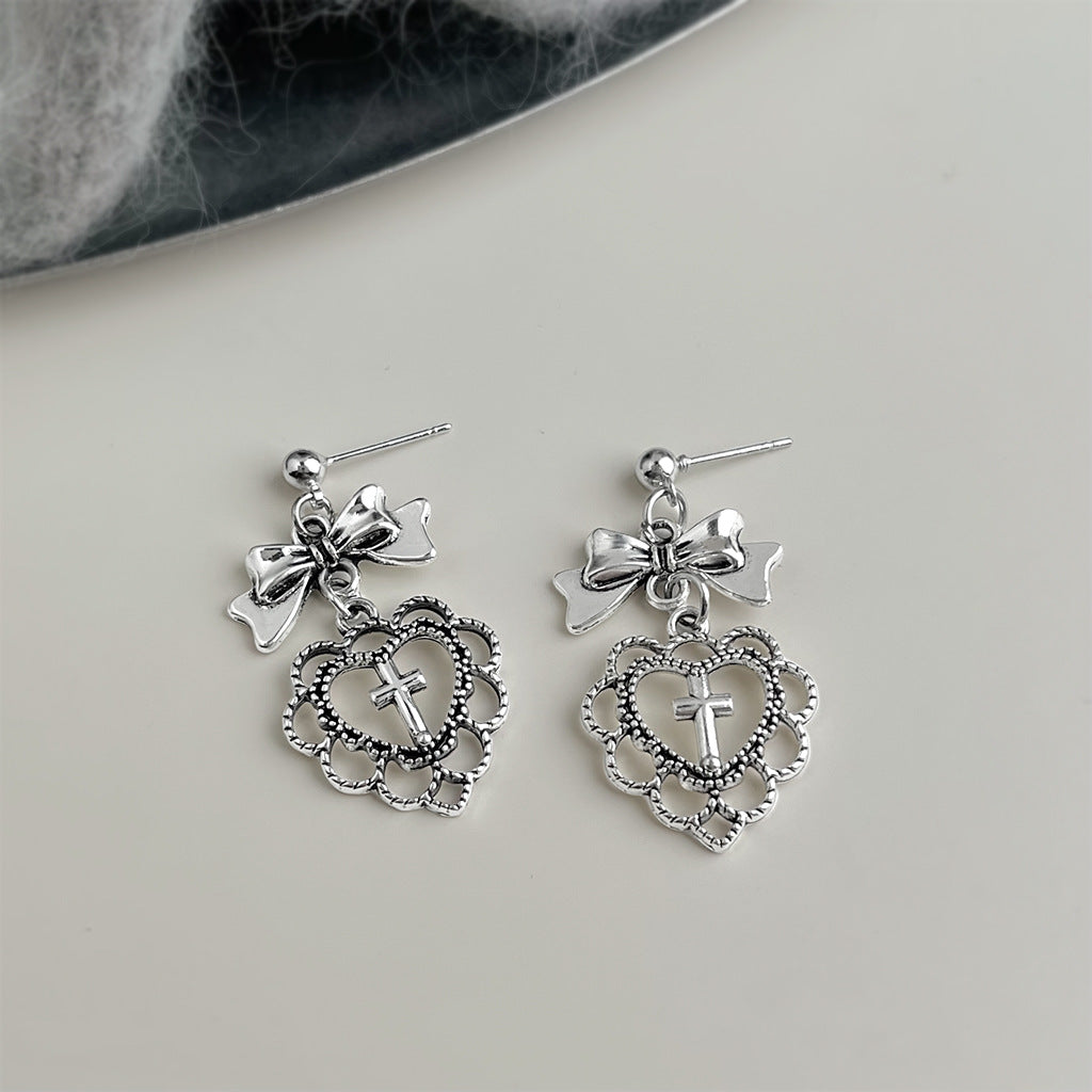 Handmade Silver Heart Shape Earrings For Women Featuring Copper Ear Pins In Retro Style