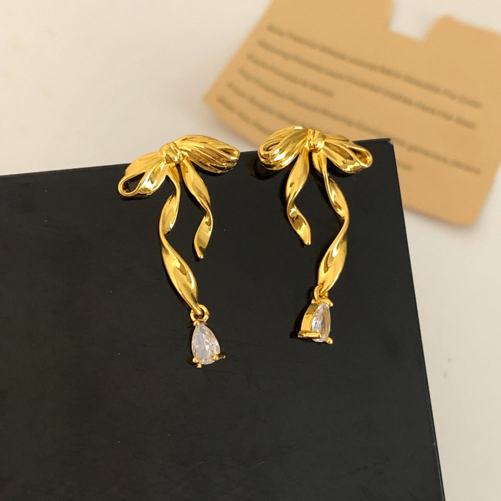 Luxurious Bow Tie Stud Earrings For Women Featuring Copper Ear Pins And Zircon Inlay
