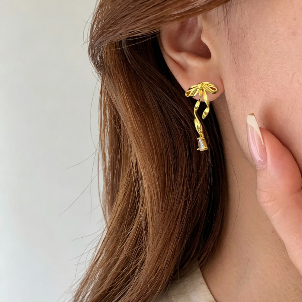 Luxurious Bow Tie Stud Earrings For Women Featuring Copper Ear Pins And Zircon Inlay