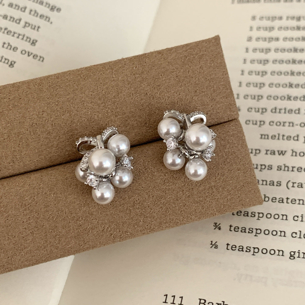 Bow Tie Beading Earrings With Copper Studs In Simple Style For Women
