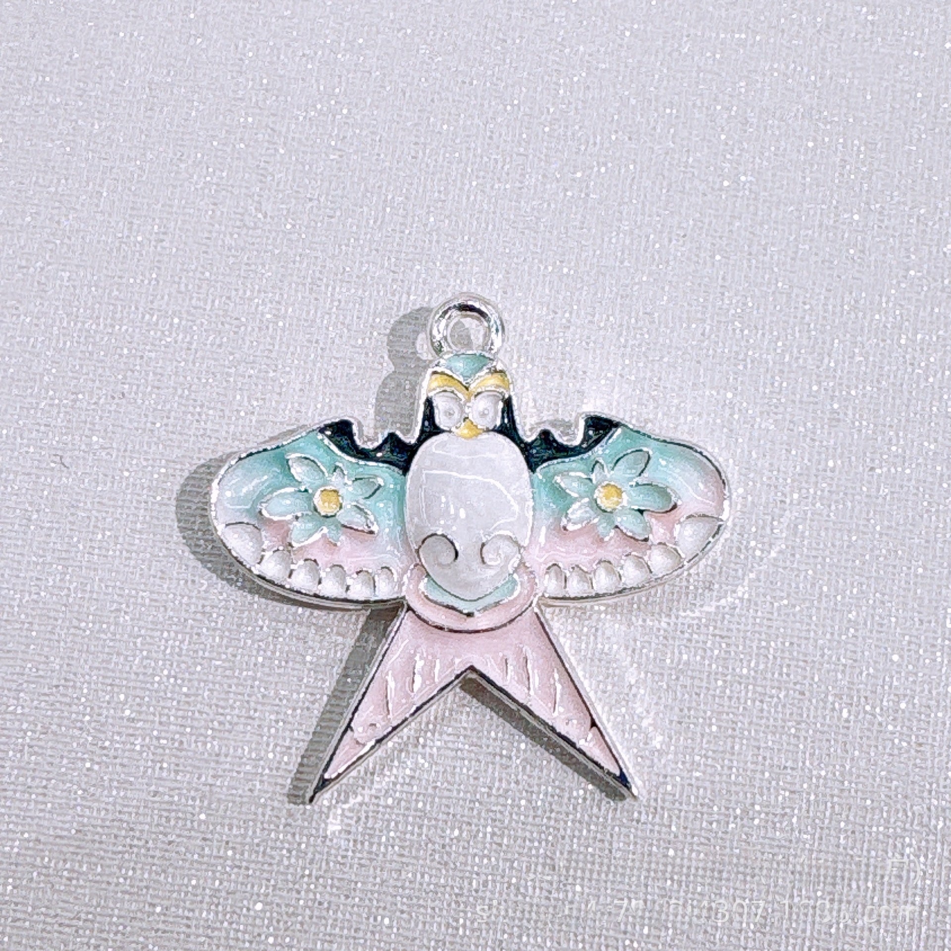 Bird Pendant Jewelry Accessory In Alloy Featuring Enamel Craftsmanship With Chinoiserie Style In Colour