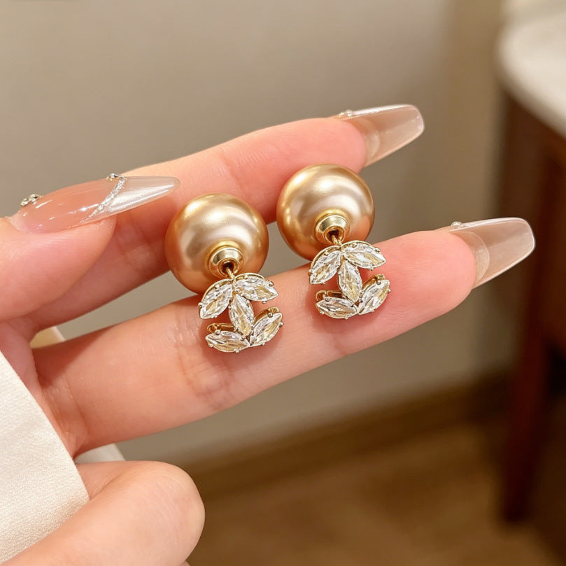 Heart Shape Tassel Earrings For Women With Copper Studs, Electroplated Alloy And Artificial Pearl Inlay