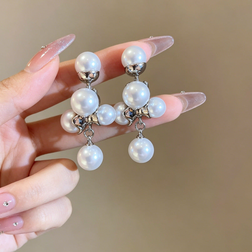 Heart Shape Tassel Earrings For Women With Copper Studs, Electroplated Alloy And Artificial Pearl Inlay