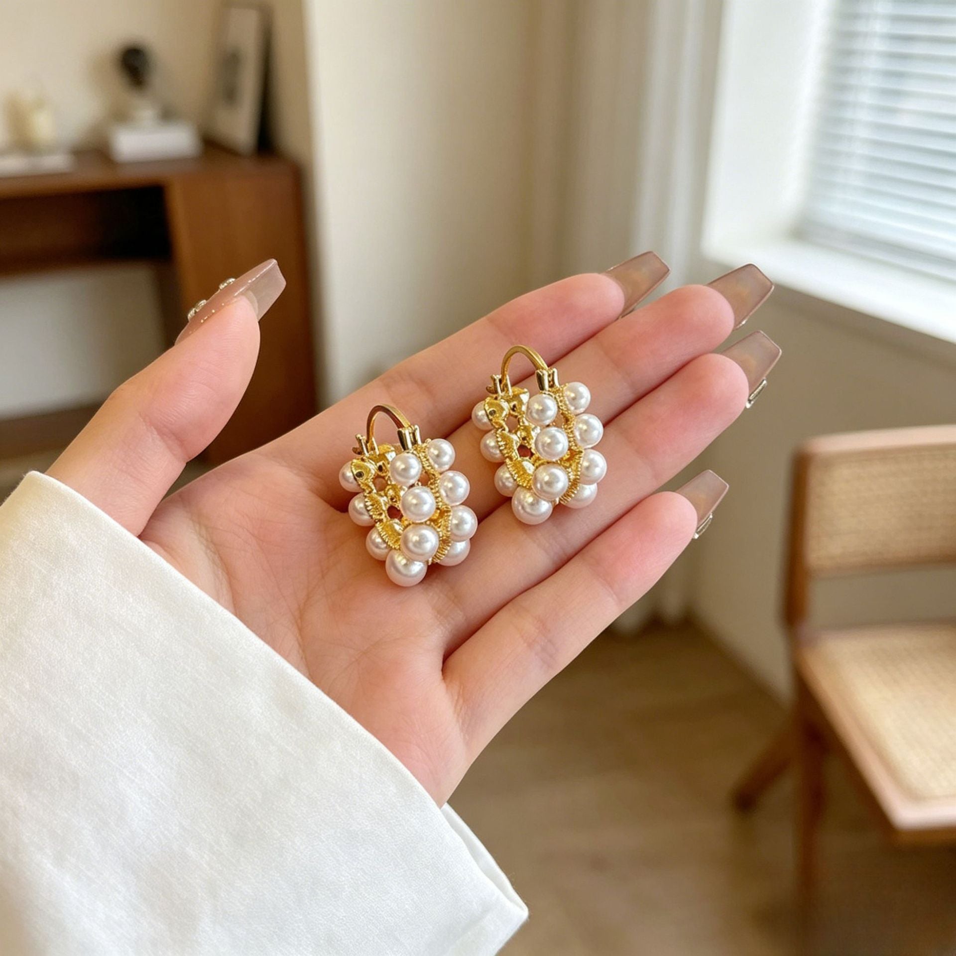 Heart Shape Tassel Earrings For Women With Copper Studs, Electroplated Alloy And Artificial Pearl Inlay