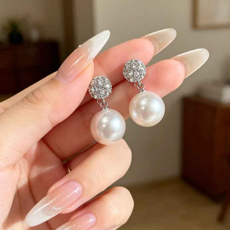 Heart Shape Tassel Earrings For Women With Copper Studs, Electroplated Alloy And Artificial Pearl Inlay