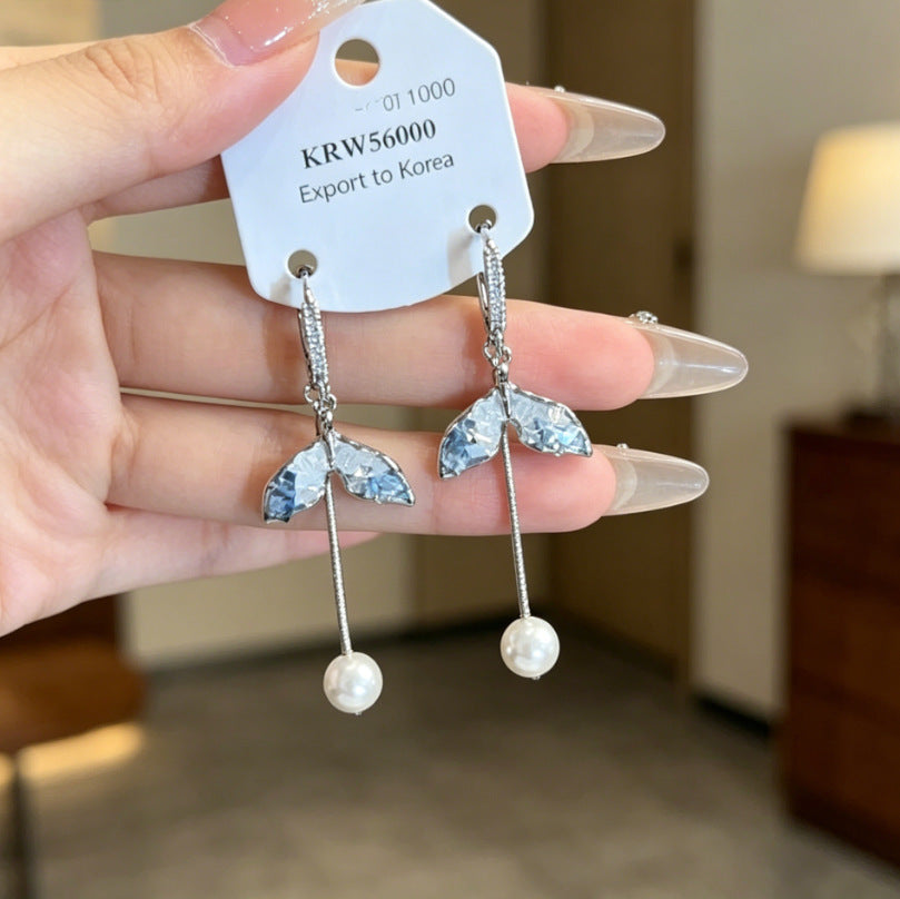 Heart Shape Tassel Earrings For Women With Copper Studs, Electroplated Alloy And Artificial Pearl Inlay