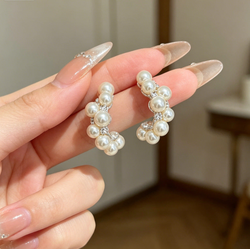 Heart Shape Tassel Earrings For Women With Copper Studs, Electroplated Alloy And Artificial Pearl Inlay