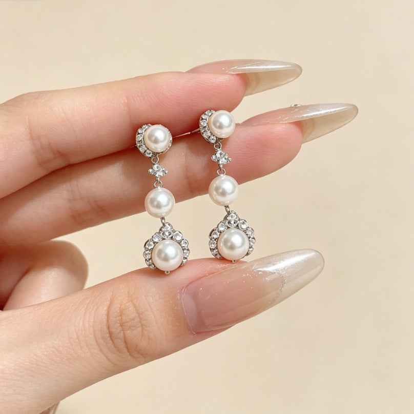 Heart Shape Tassel Earrings For Women With Copper Studs, Electroplated Alloy And Artificial Pearl Inlay