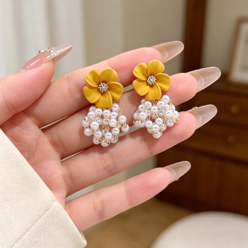 Heart Shape Tassel Earrings For Women With Copper Studs, Electroplated Alloy And Artificial Pearl Inlay