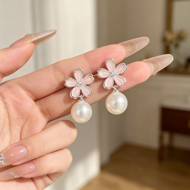 Heart Shape Tassel Earrings For Women With Copper Studs, Electroplated Alloy And Artificial Pearl Inlay