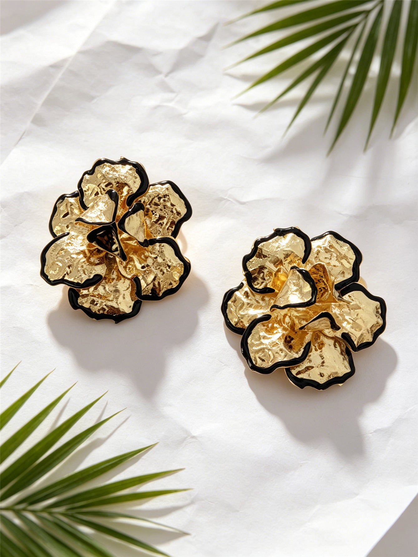 Bohemian Women’s Jewelry Set Featuring Asymmetrical Flowers Design, Golden Plated Iron With 0.03µm Thickness