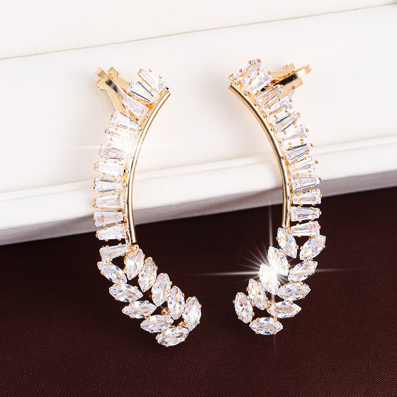Butterfly Earrings For Women In Silver Featuring Copper Ear Pins And Zircon Inlay