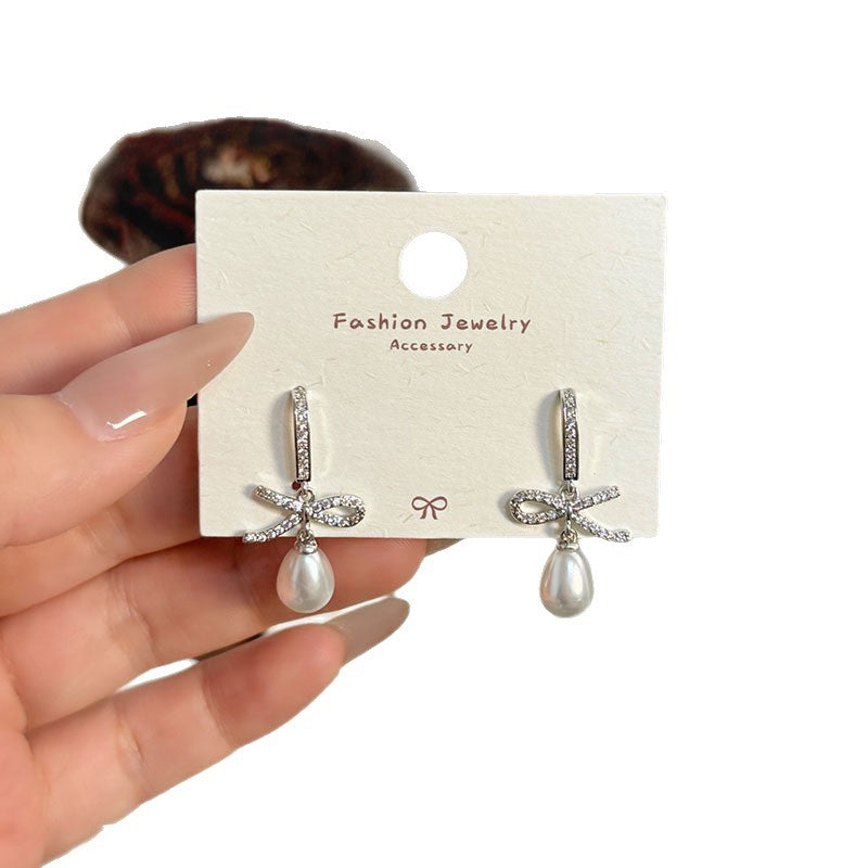 Gold Bow Tie Drop Earrings For Women With Copper Ear Pins And Artificial Pearl Inlay