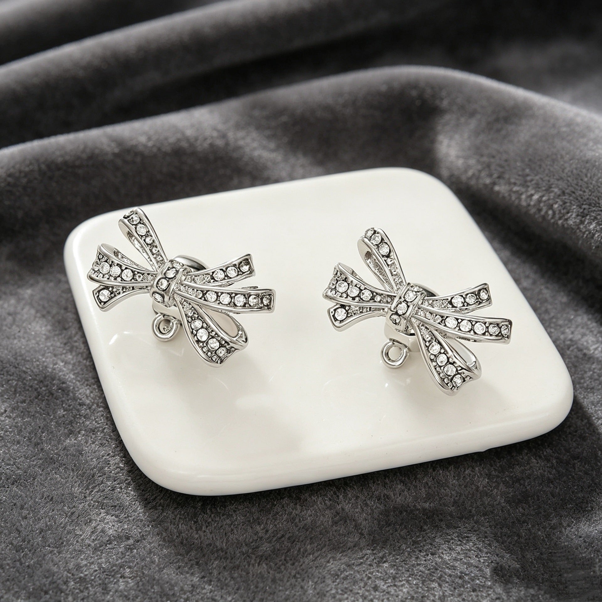 Gold Bow Tie Clip Earrings For Women Featuring Rhinestones And Zinc Alloy Ear Pins