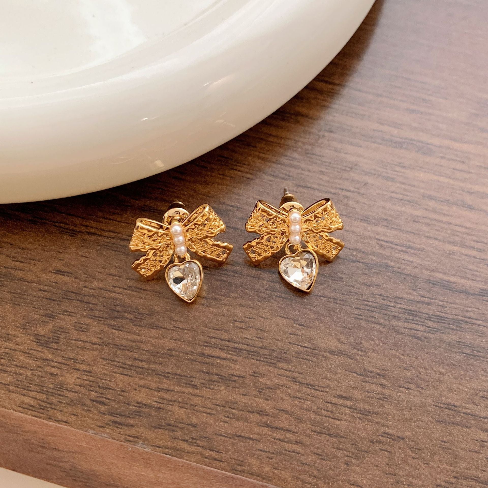 Heart Shape Stud Earrings For Women In Sweet Style With 925 Sterling Silver Posts And Real Gold Plated Copper