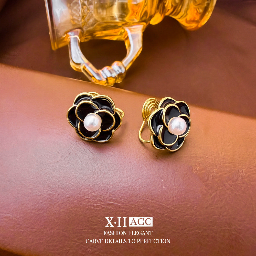 Elegant Heart Shape Clip Earrings For Women In Gold Alloy With Electroplated Finish And Artificial Pearl Inlay