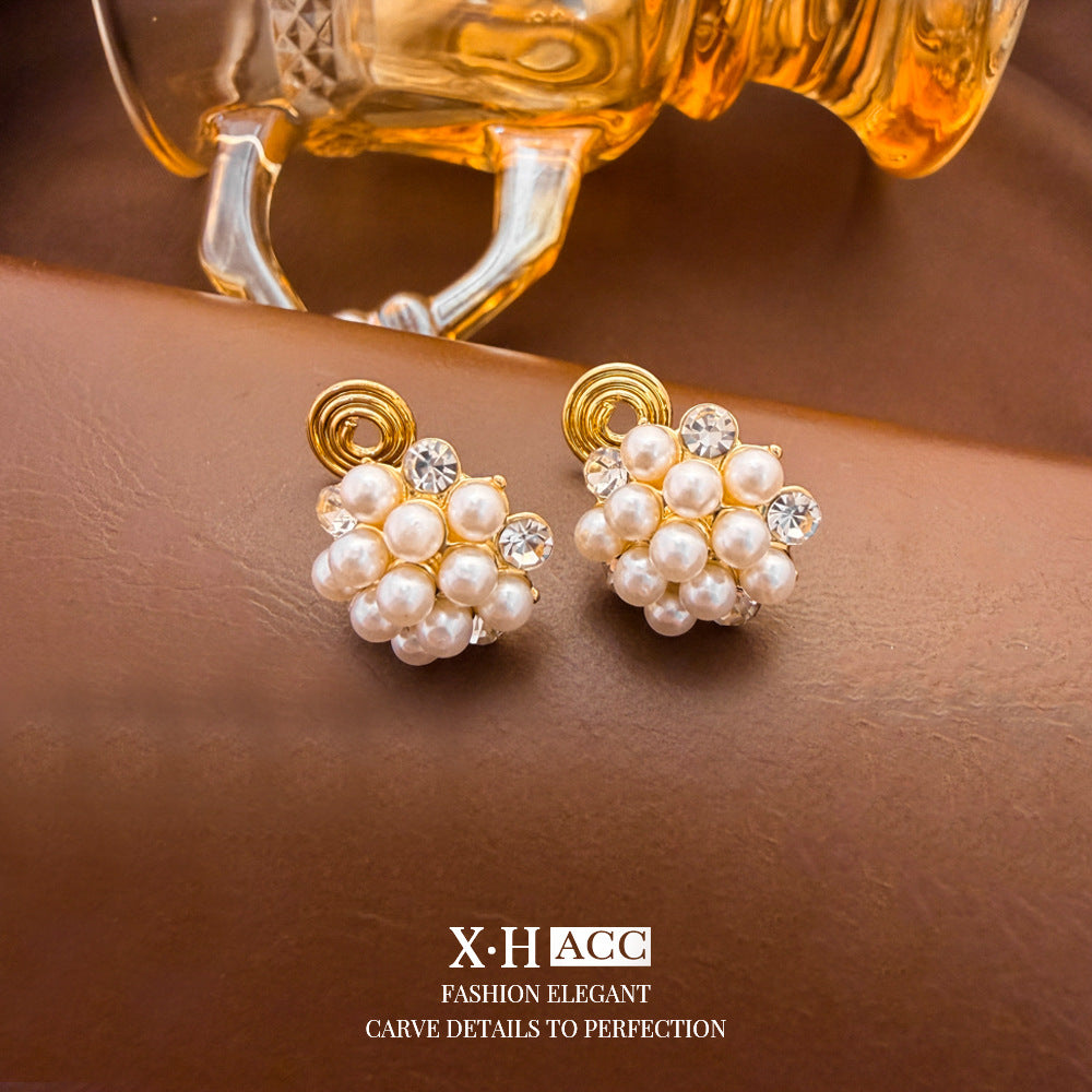 Elegant Heart Shape Clip Earrings For Women In Gold Alloy With Electroplated Finish And Artificial Pearl Inlay