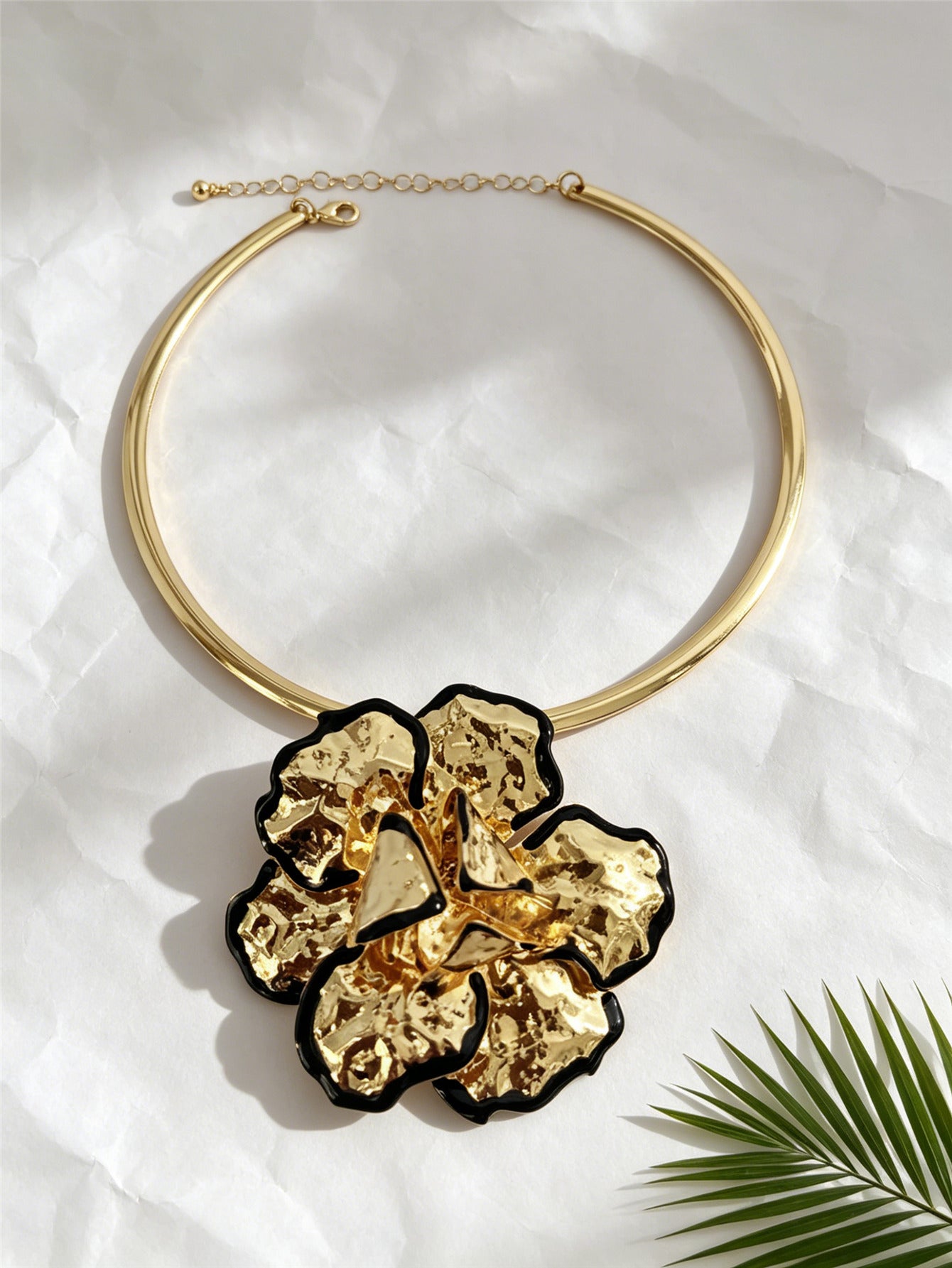 Bohemian Women’s Jewelry Set Featuring Asymmetrical Flowers Design, Golden Plated Iron With 0.03µm Thickness