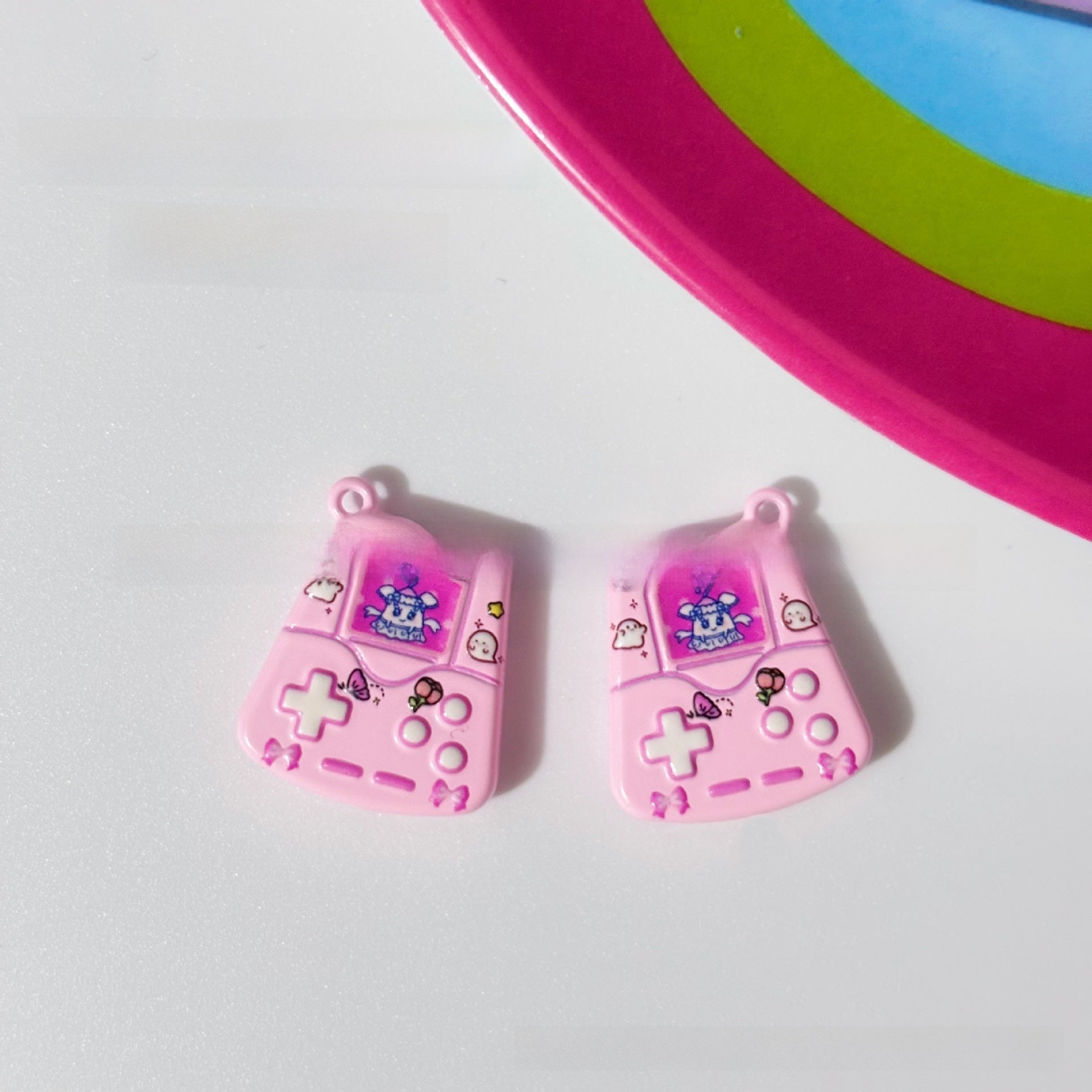 Game Console Pendant Made Of Zinc With Stoving Varnish, Featuring Sweet Style In Natural Pink Jewelry Accessories