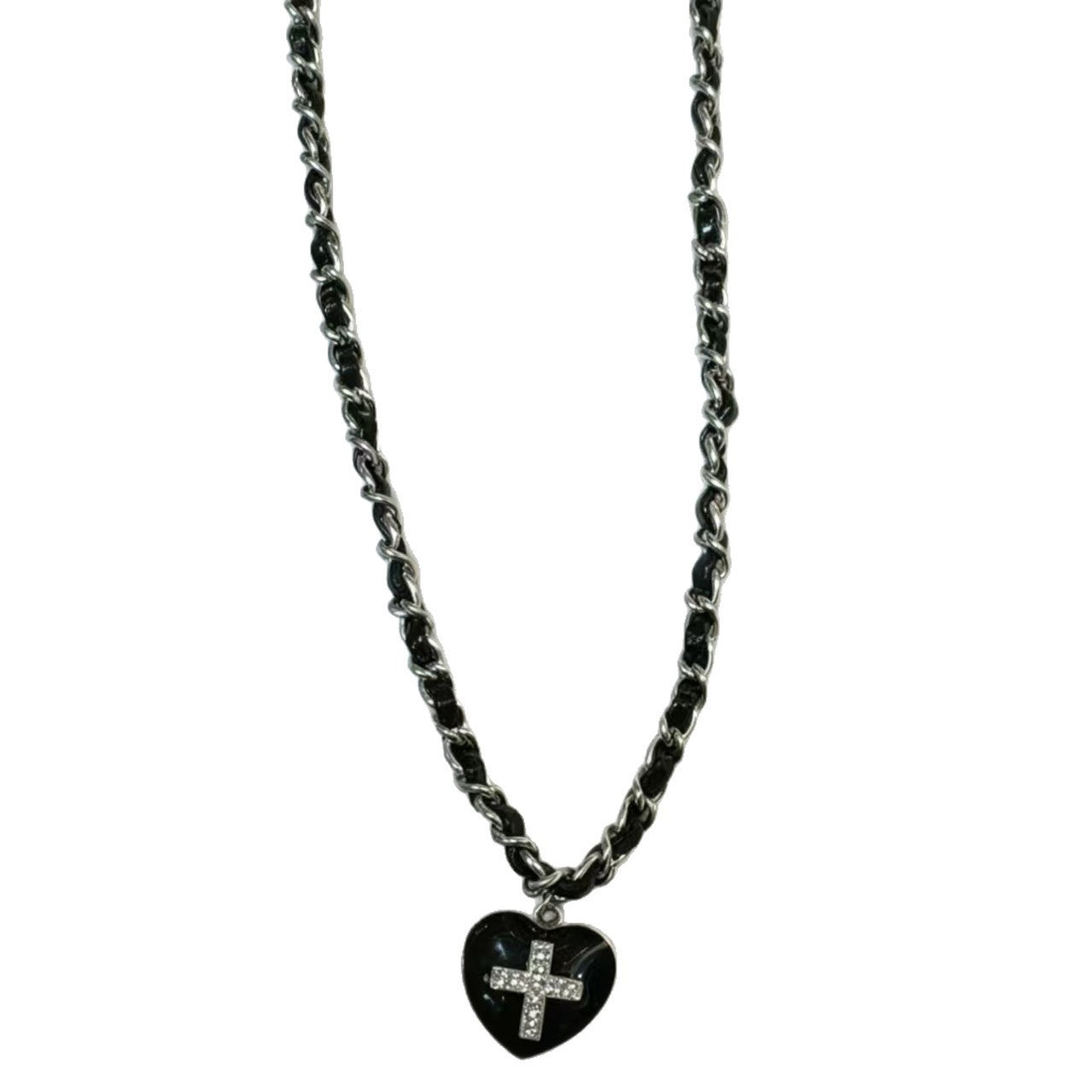 Heart Shape Braid Choker For Women With Woven Leather Rope Chain And Alloy Pendant Necklace