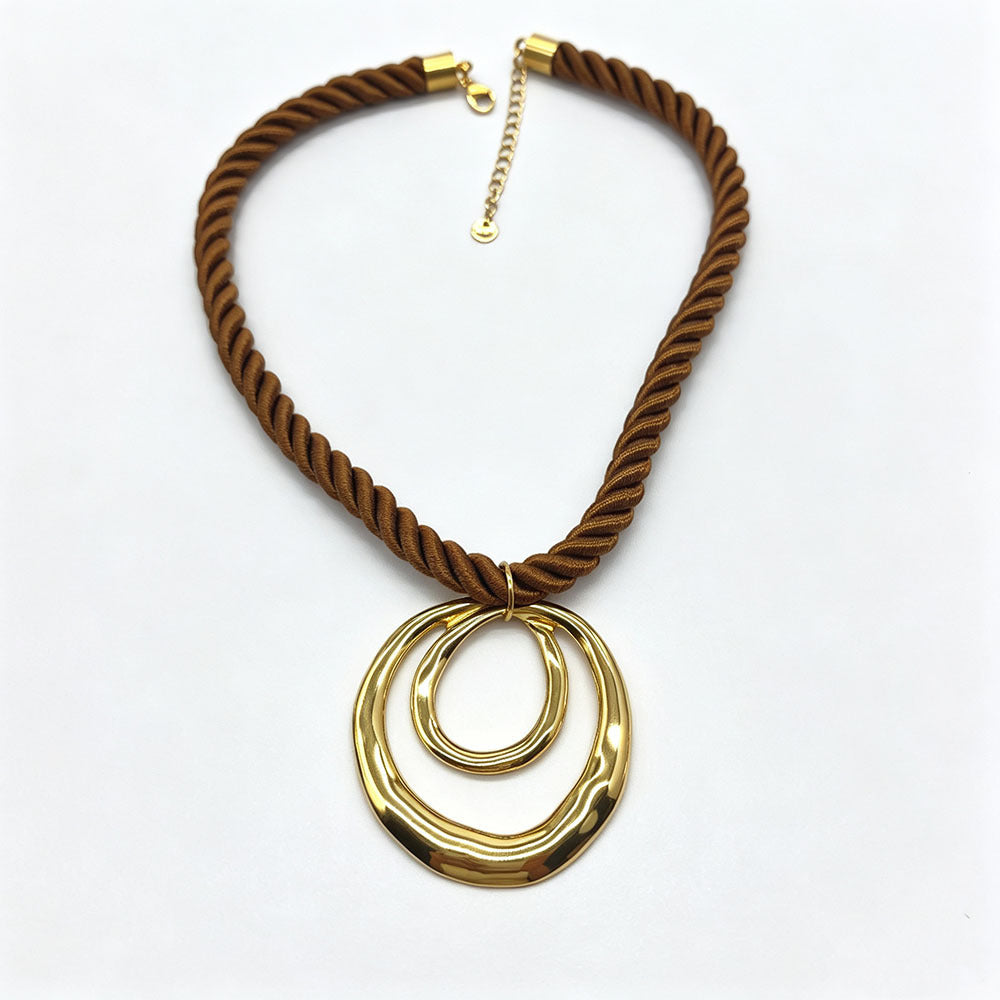 Double Ring Braid Necklace For Women With 304 Stainless Steel Pendant And Rope Chain