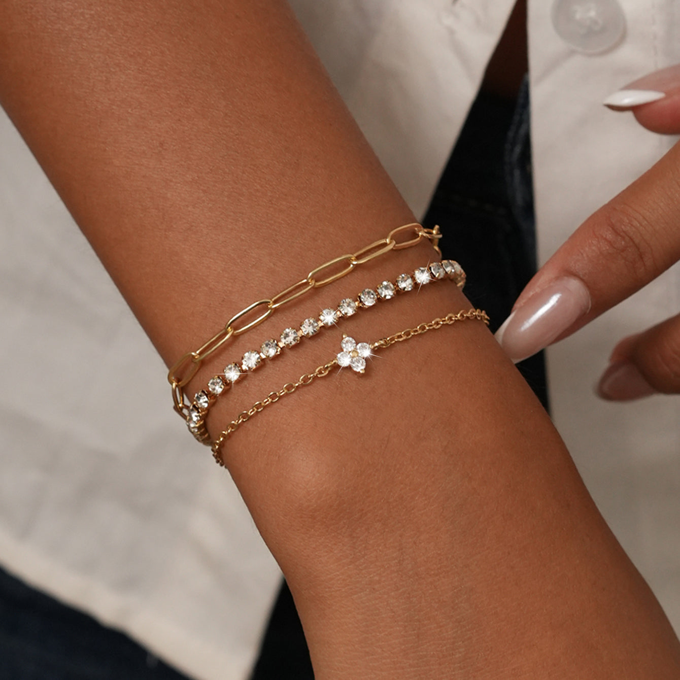 Geometric Hypoallergenic Copper Bracelets For Women With KC Golden Plated Finish And Cubic Zirconia Inlay Featuring Cuban Link Chain