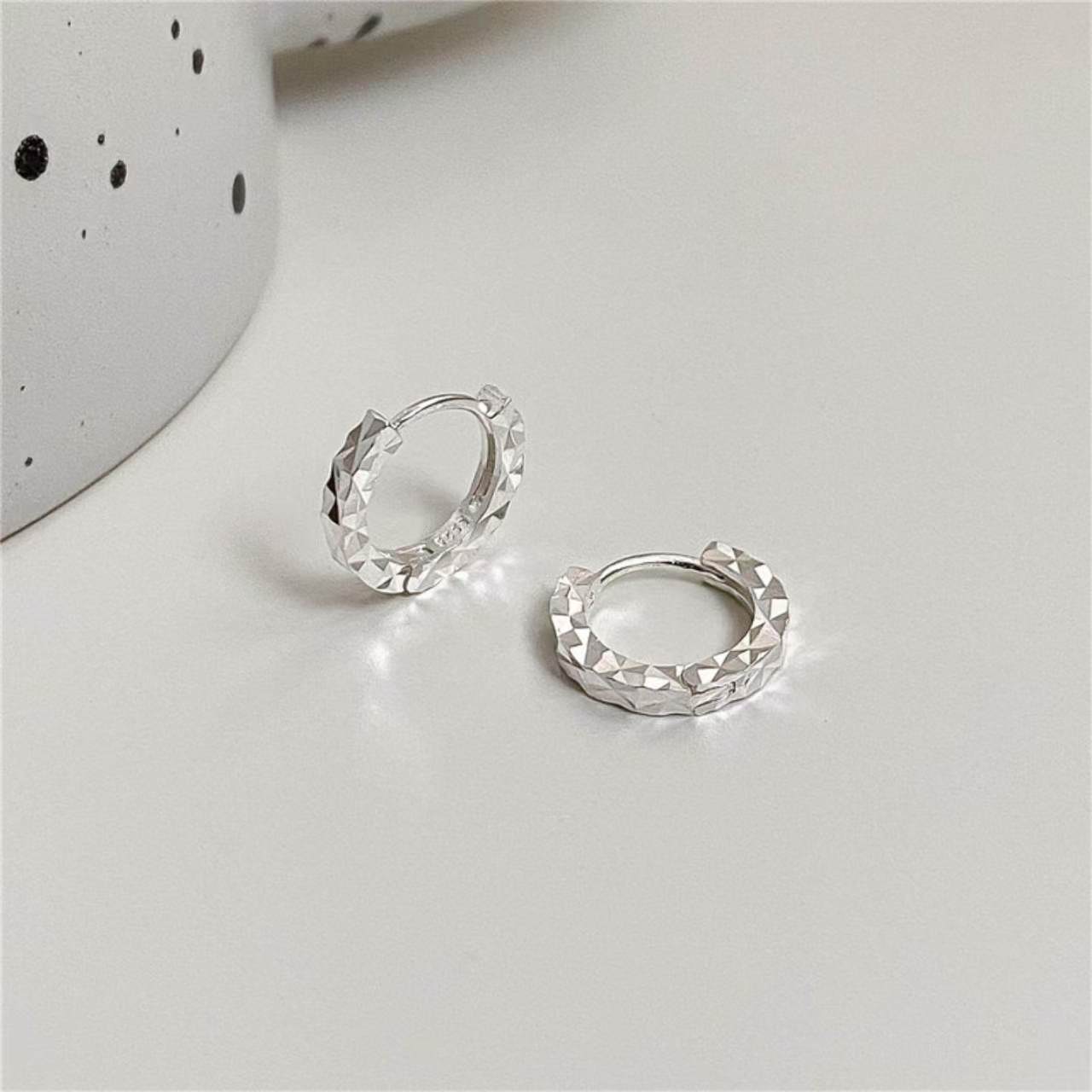 Geometric Clip Earrings For Unisex, Electroplated Gold Plated Alloy With Alloy Ear Pins, Stylish Gold Tone