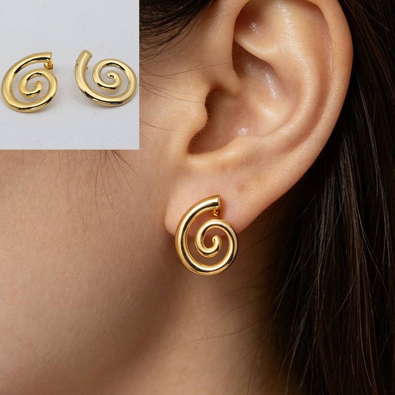 Geometric Sweet Stud Earrings For Women In 304 Stainless Steel With Electroplated Gold And Titanium Steel Posts