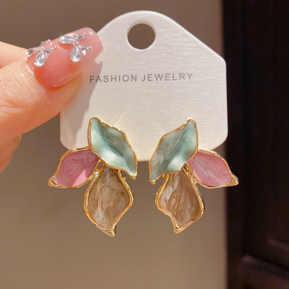 Leaves Earrings For Women With Copper Ear Pins, Exaggerated Style, Real Gold Plated Finish
