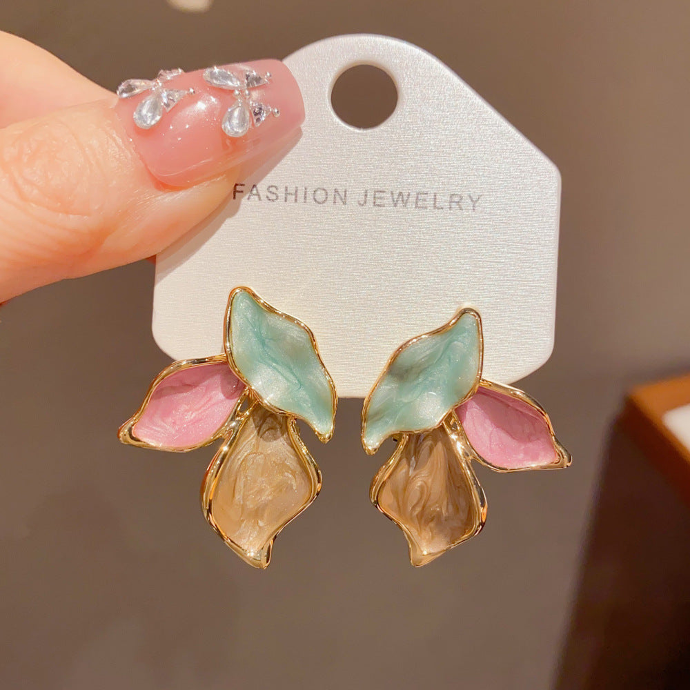 Leaves Earrings For Women With Copper Ear Pins, Exaggerated Style, Real Gold Plated Finish