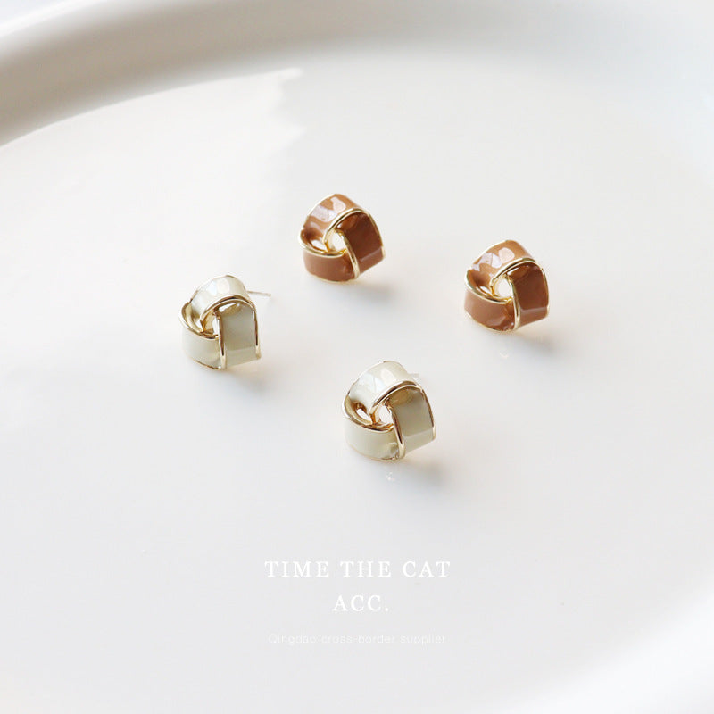 Color Block Two Tone Lilac Sleeper Earrings For Women In 18K Real Gold Plated Alloy