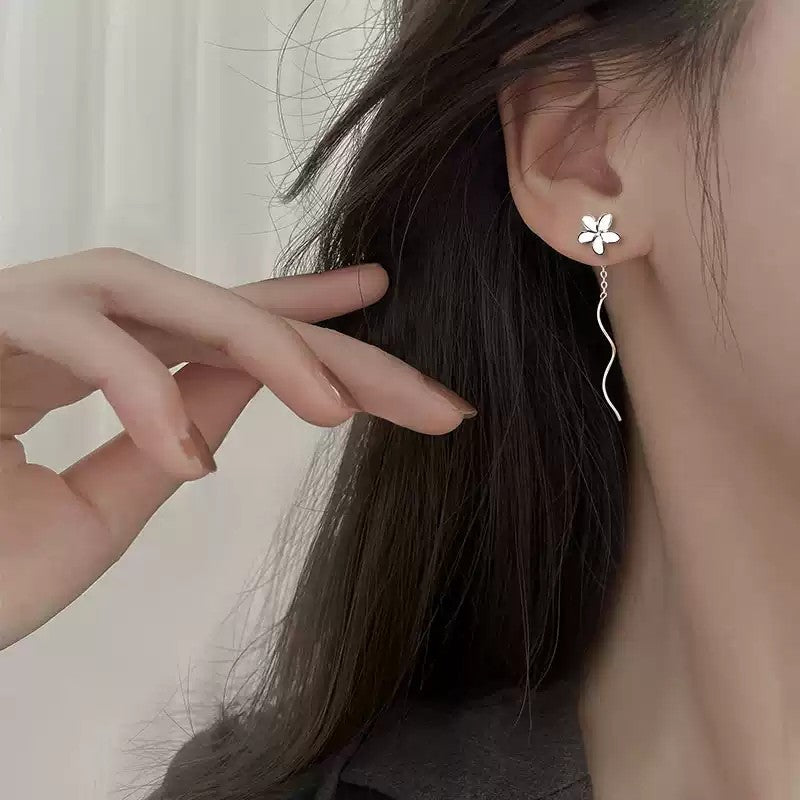 New Style Flowers Ear Line Earrings For Women Featuring 925 Sterling Silver Material