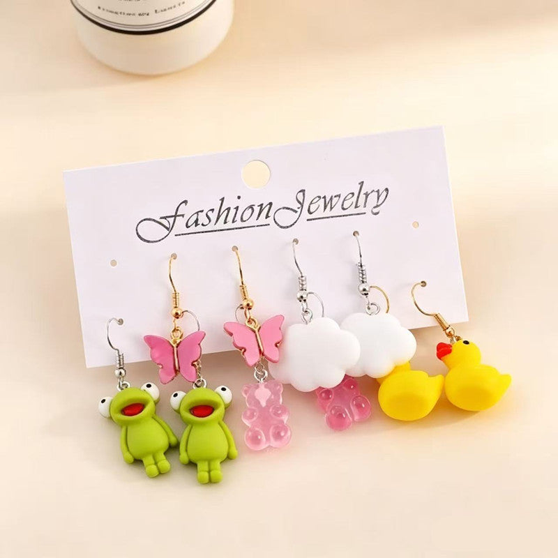 Geometric Stud Earrings For Women In Gold Featuring Zinc Alloy Ear Pins With Simple Style
